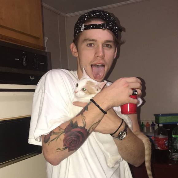 Meet your Posher, Jared - Picture 1 of 1